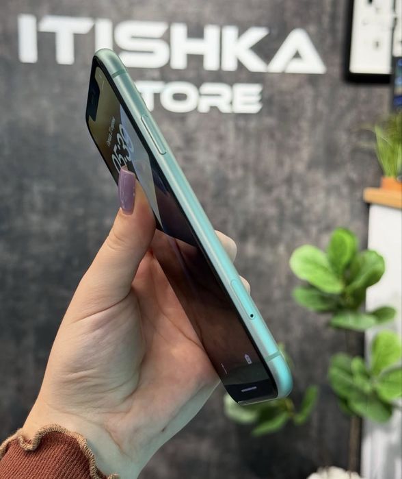Продам Айфон 11 64gb 77%