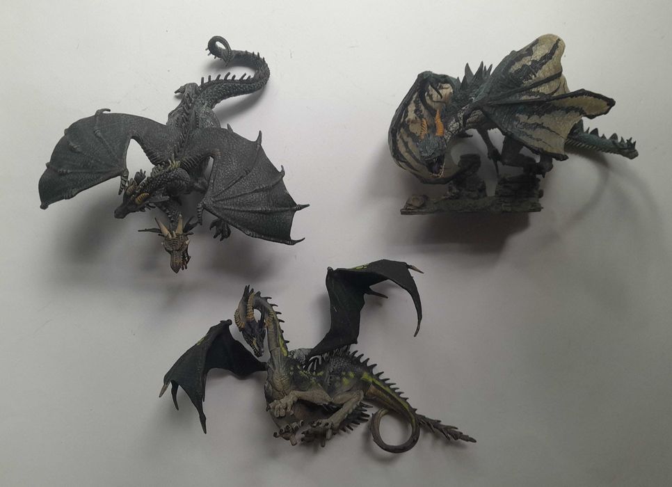 Dragon Action FIgure McFarlane Papo