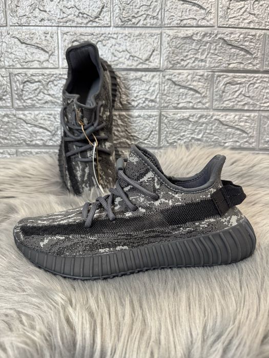 Yeezy 350 v2 MX Dark Salt Pk Premium