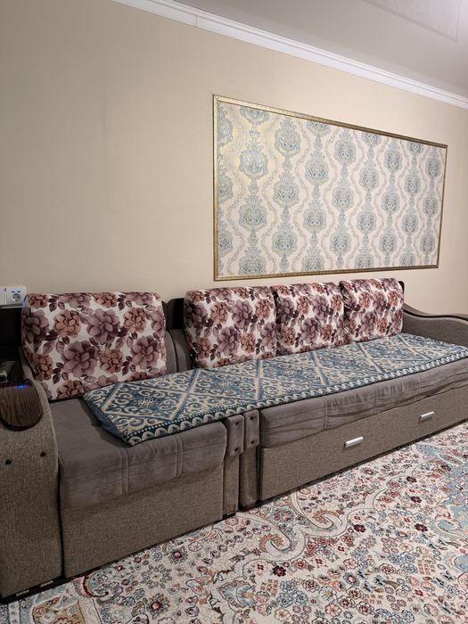 Диван трансформер 3-х метровый,