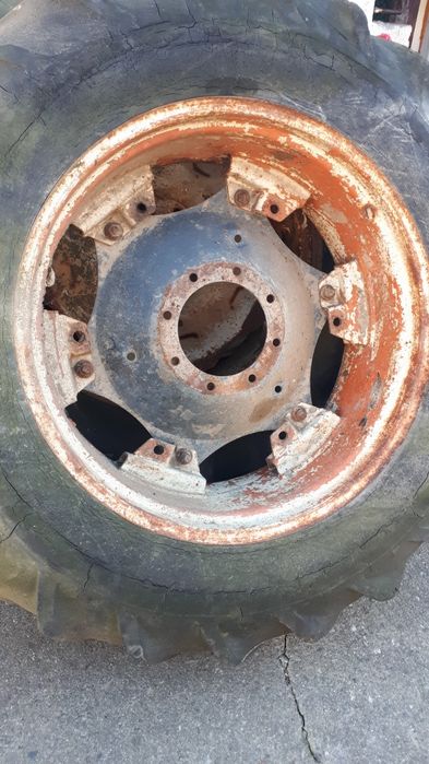 Anvelope cu jenti Utb 650 ,Fend ,International 16,9R34