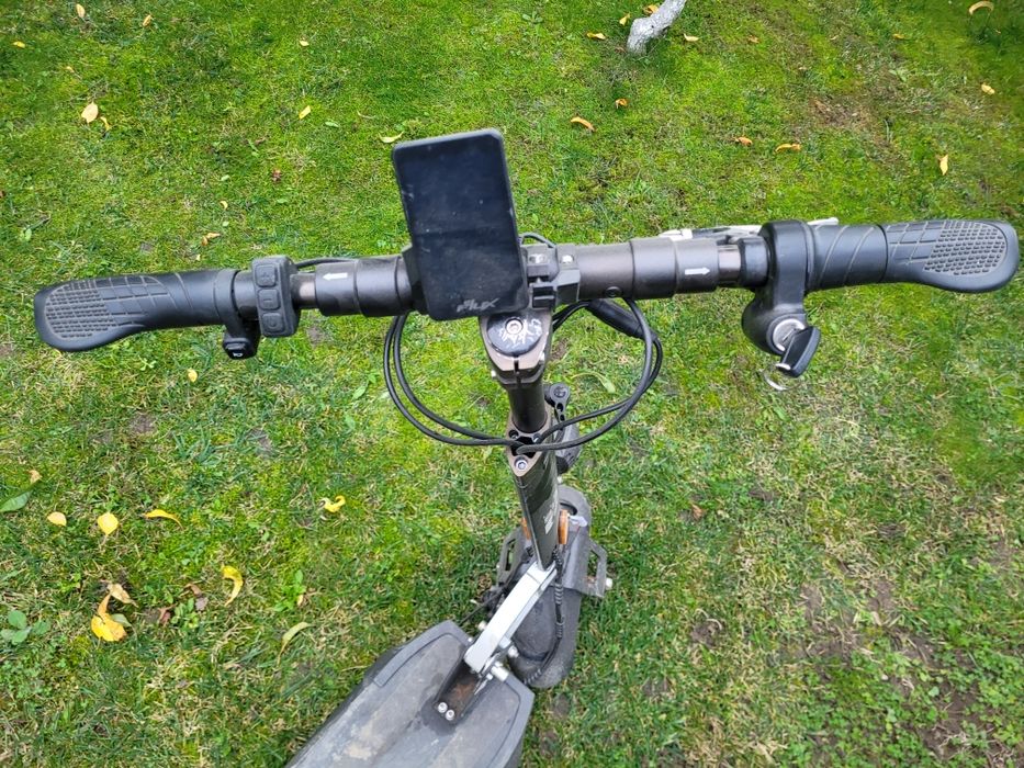 Vând trotineta lite six 6 pt piese