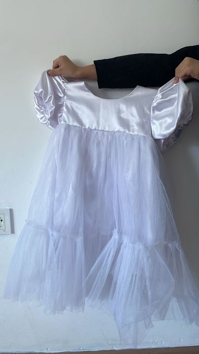 Продается детские платья