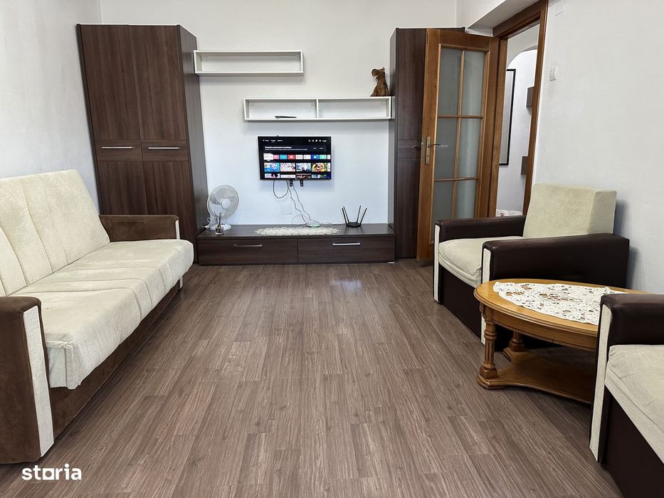 Apartament cu 2 camere de închiriere în zona Școlilor