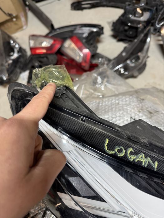 Far dreapta Dacia Logan Full Led  interior alb 2022/2023/2024/2025