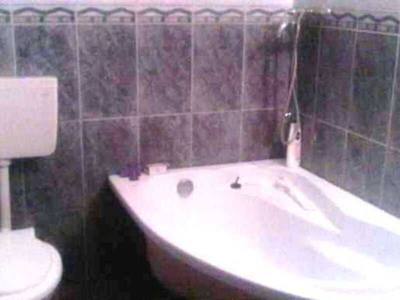 Berceni, proprietar, garsoniera la 5 min. metrou Dimitrie Leonida