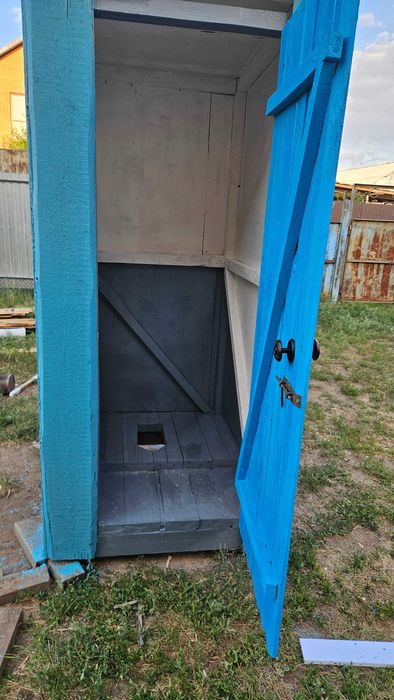 ТУАЛЕТ УЛИЧНЫЙ. качество: 200%