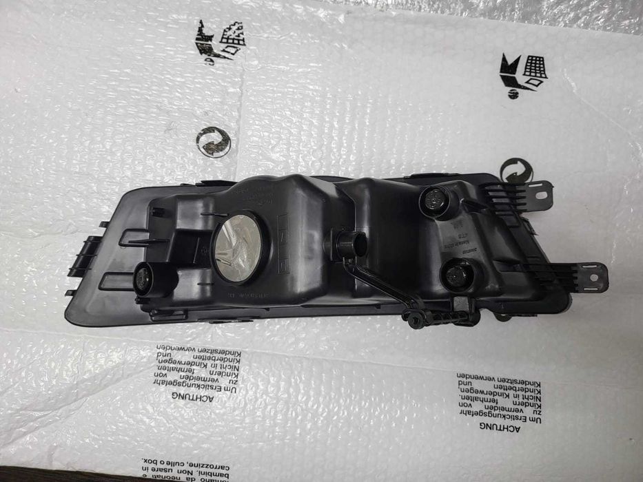 Противотуманка ПТФ Skoda OCTAVIA A7