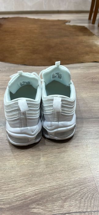 Бели обувки Nike air max 97