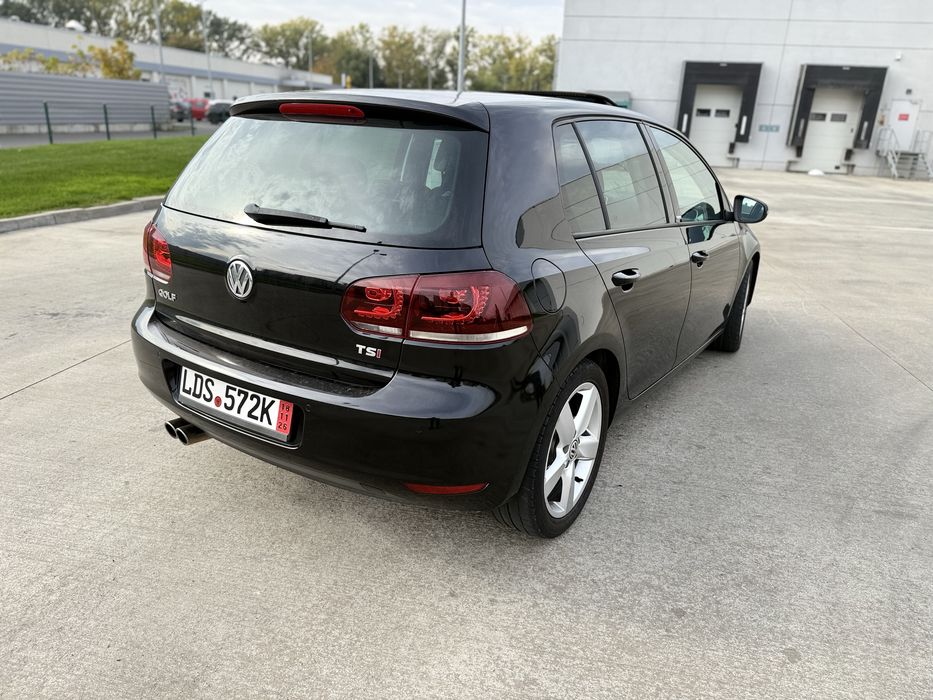 VOLKSWAGEN Golf 2012 — imagine 4