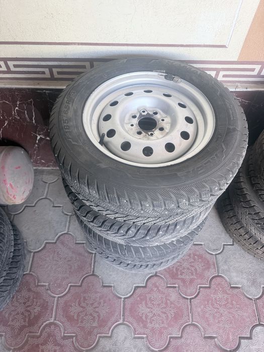 Продаётся балон вместе с диской.  R14