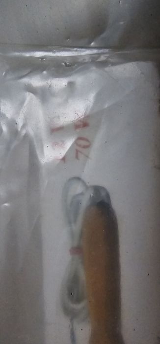 Нож пчеларски за разпечатване на мед