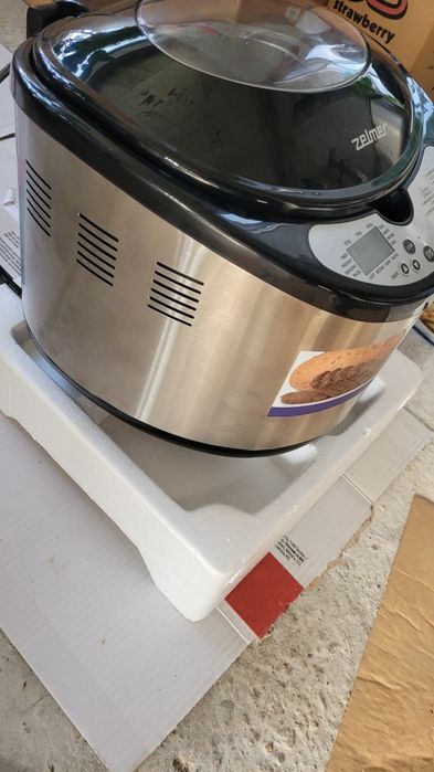 Хлебопекарна Zelmer