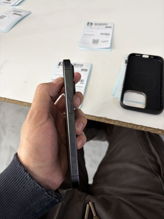 Iphone 15 pro 256 gb