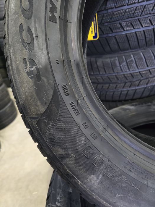 215/65/17 PIRELLI 4бр