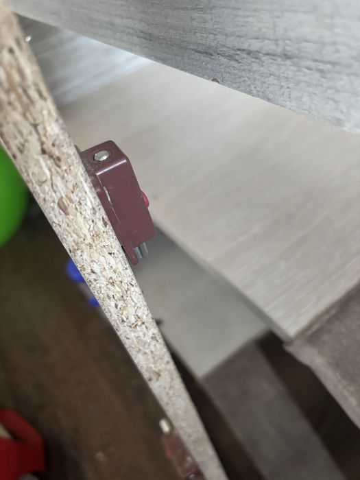 Продам вольер…….