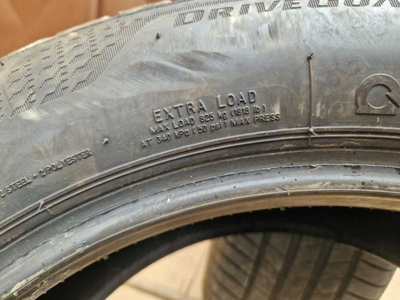 2 anvelope de vara Bridgestone R17 225/55 DOT0523