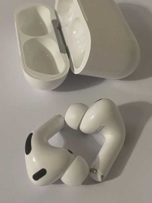 Apple AirPods Pro 3 cu factură (full box)