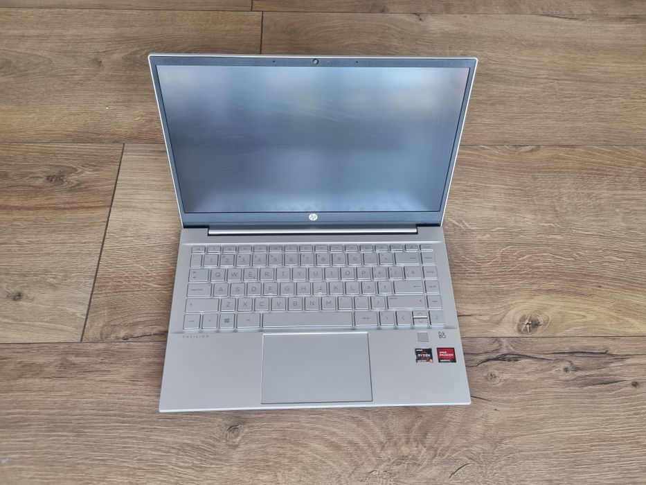 HP Pavilion 14 Ryzen 5 5500U, 16GB Ram, 1TB SSD