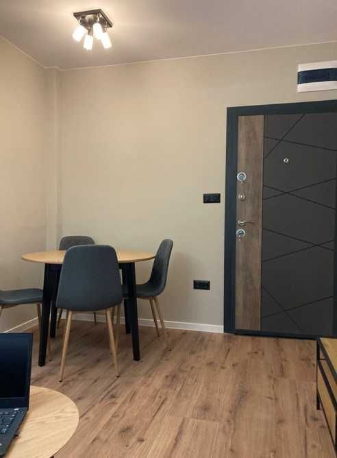 Дава се под наем Двустаен апартамент в Пловдив, Каменица 1 - 60 кв.м за 550 € - Снимка #2