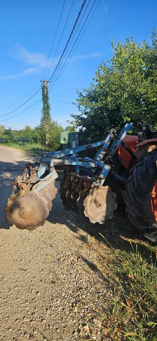 Vand disc tractor U445