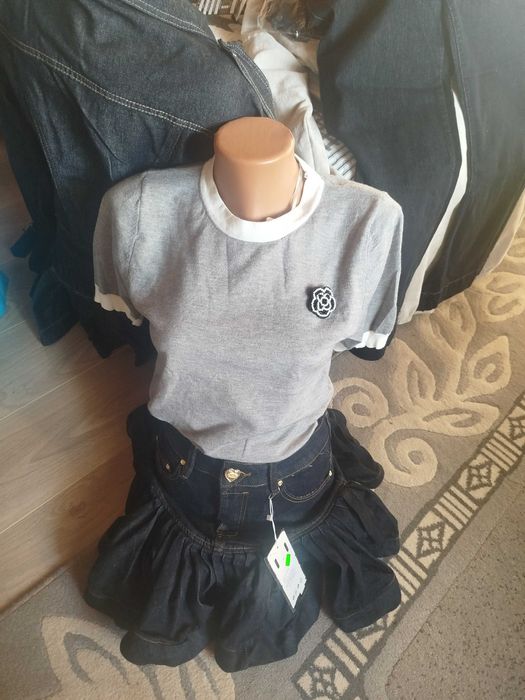 Тениски в сиво бяло и кафяво