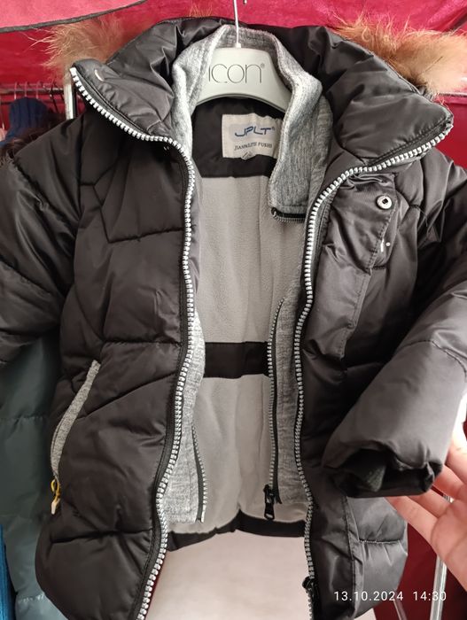 Продам пуховик. Зима. Для мальчиков.