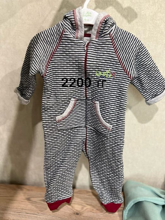 Продам детские костюмчики б/у