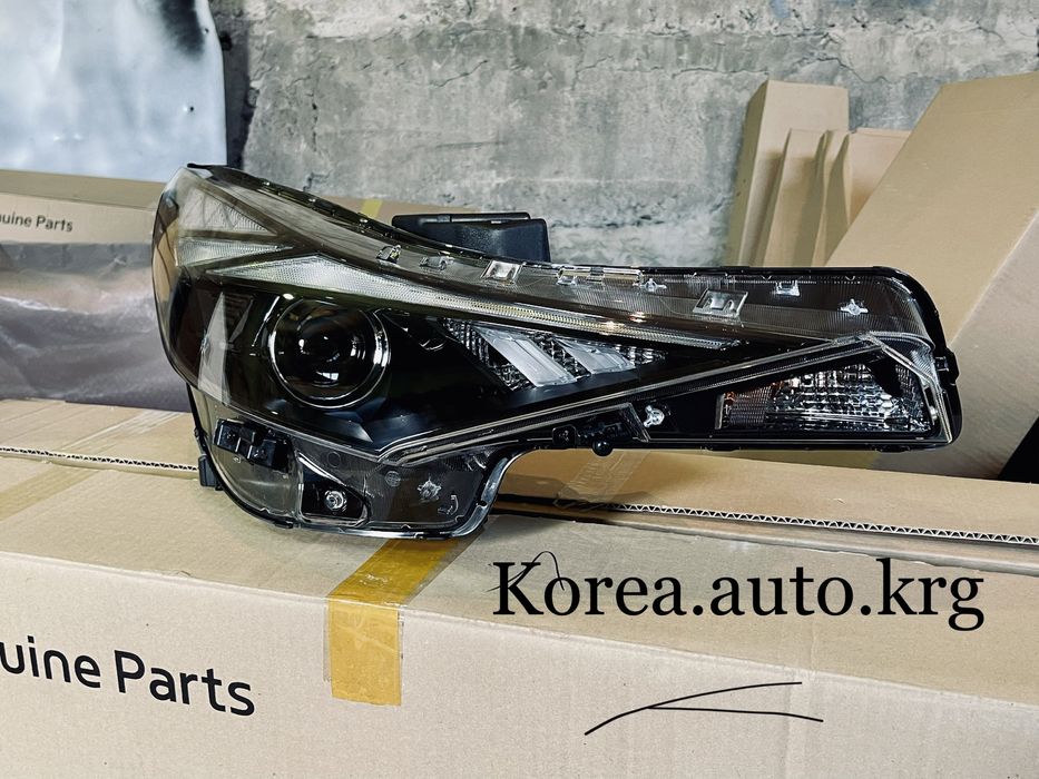 Фара передняя правая HYUNDA ELANTRA с 2020-