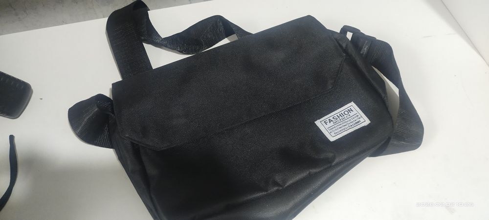 Наушники, сумка мужская