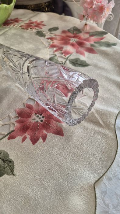 Красивый большой хрустальный Рог