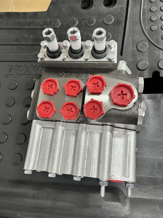 Гидрораспределитель Р-80 мтз