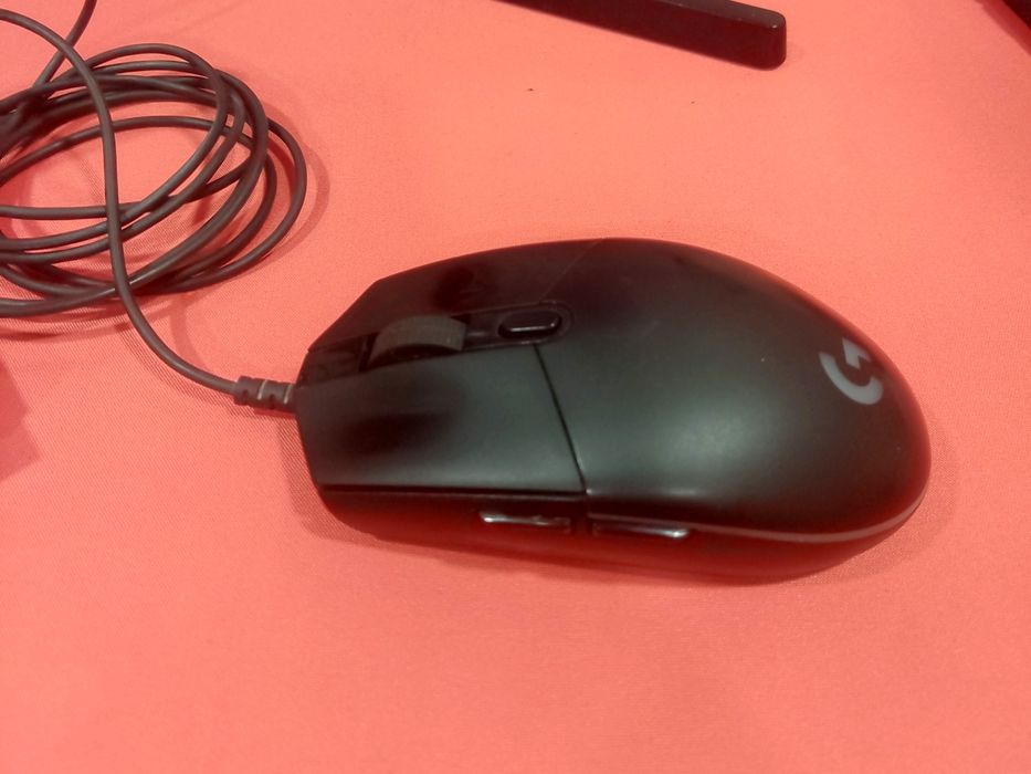 Мышка проводная Logitech G102