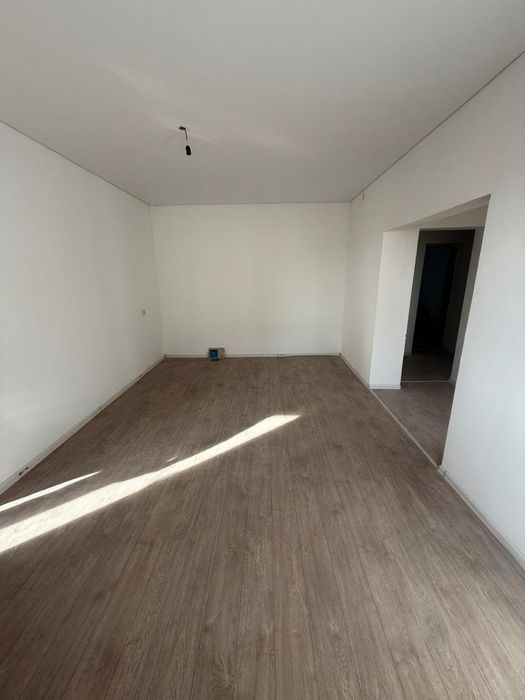 Продаётся 2х комн. квартира