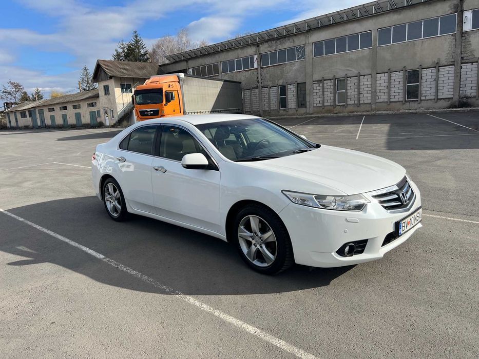 HONDA Accord 2013 — imagine 2