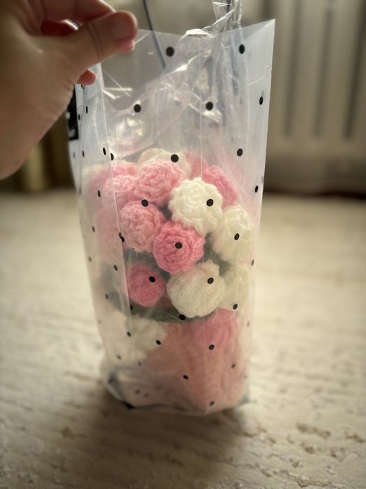 Вязаный букет-одеяло