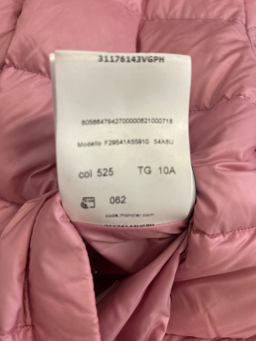 Куртңа детская  Moncler оригинал  на возраст 10 лет