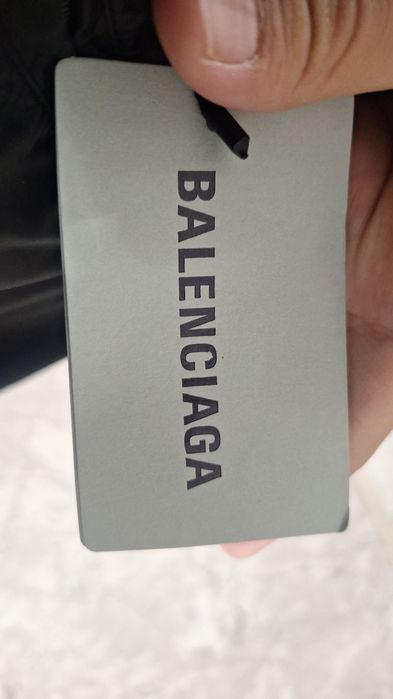 Зипка от Balenciaga x adidas