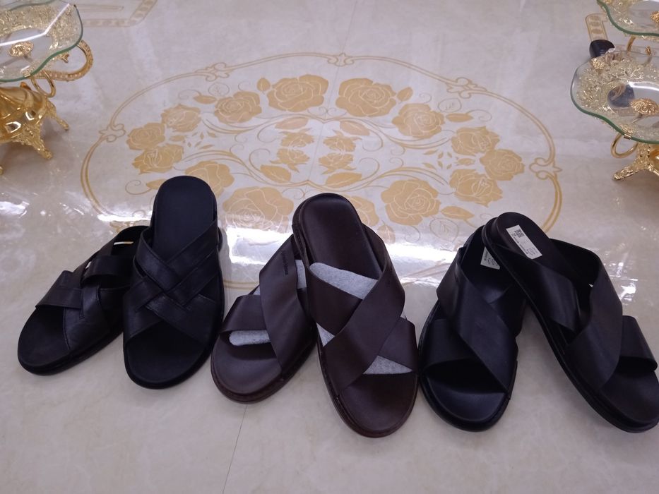 Мужской летний тапочки кожаный 44 размери