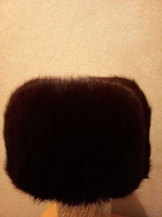 продам шапку ,58 размер