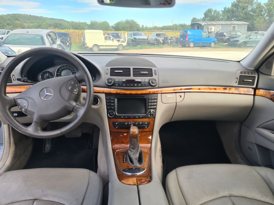 Мерцедес W211 Е класа 3.2,ЦДИ,224К.С. на части. Mercedes E klasa.