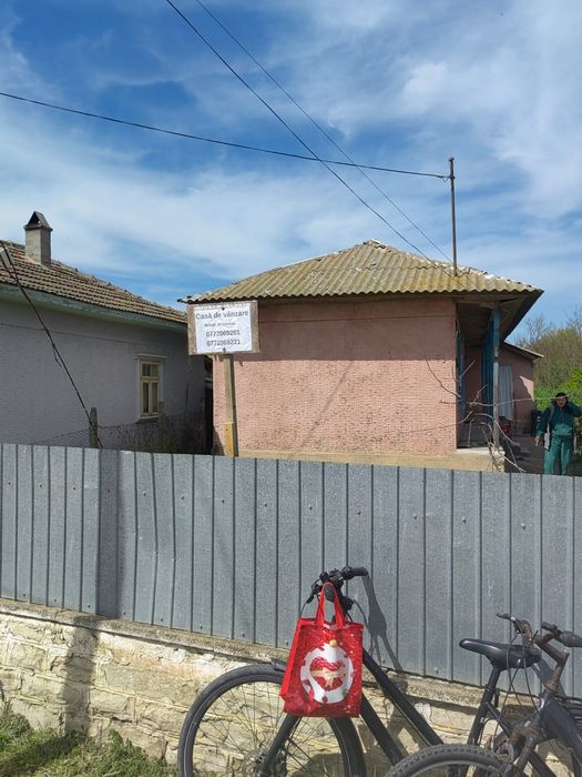 Casă de vânzare,  județul Tulcea  sat Lunca