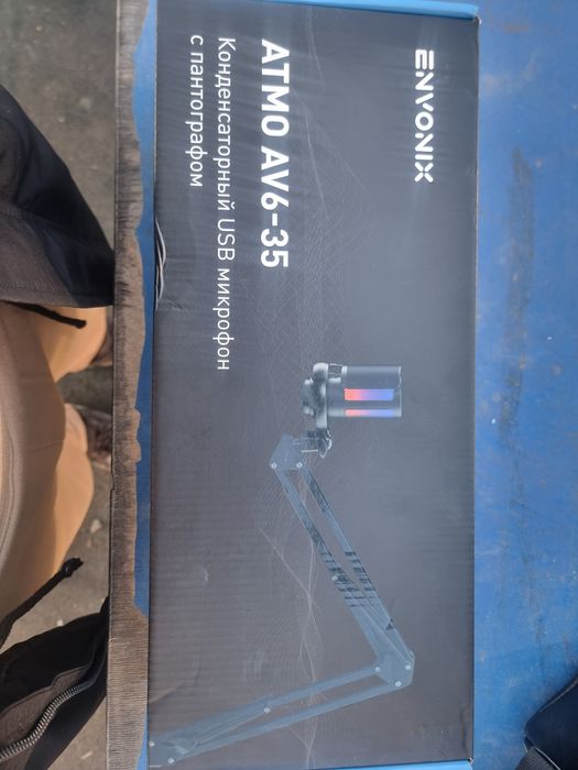 Микрофон почти новый