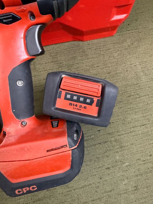 Hilti SID 14-A импакт ударен винтоверт с 2 батерии и зарядно