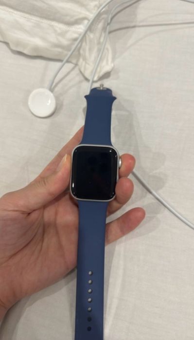 Apple watch se 44мм