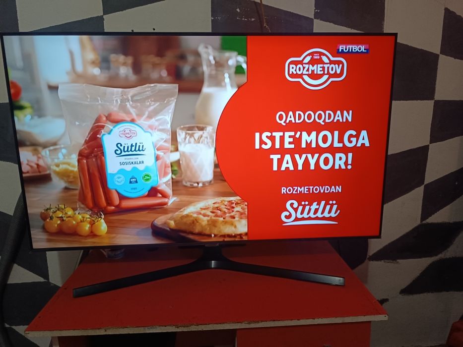 Samsung tv model:UE50AU7500U