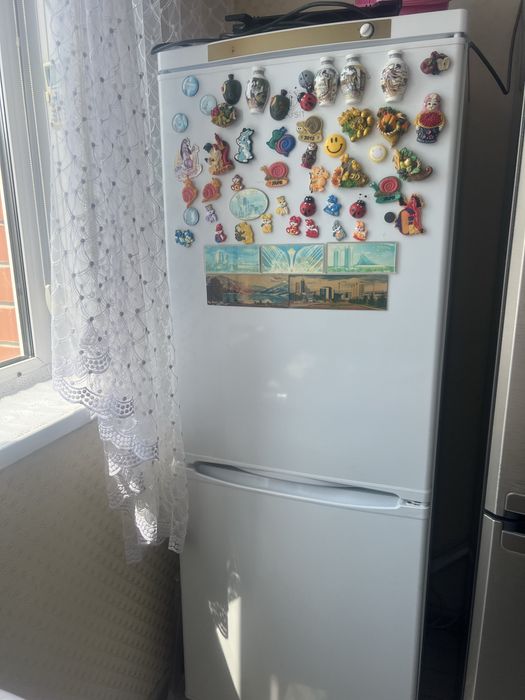 Продам холодильник