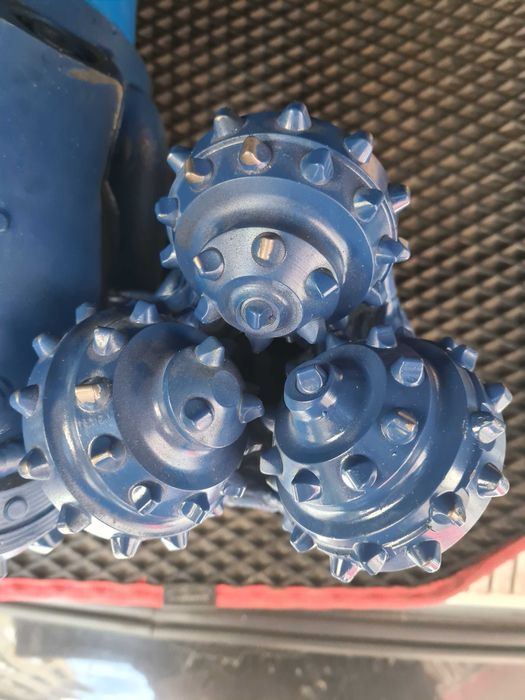 Sape foraj cu role 171.4.mm IADC 637,537