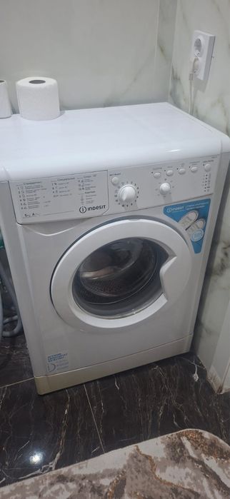 Продам стиральную машину