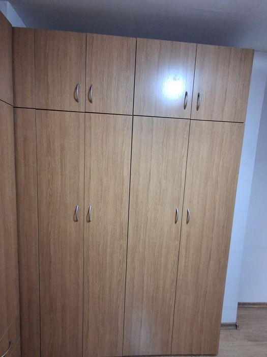 Продавам 6 гардероба
